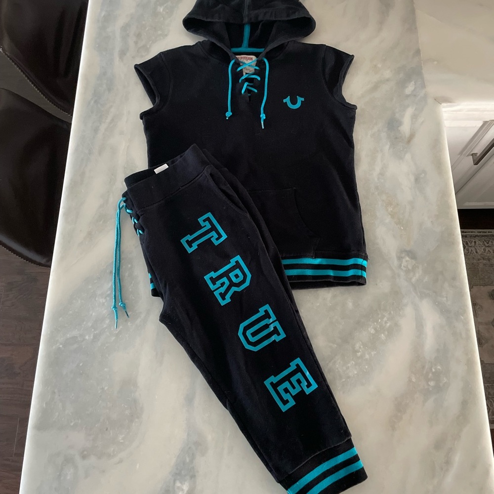 Y2K True Religion Hoodie Top and Lace Up Capri Sweatsuit Set Size Large